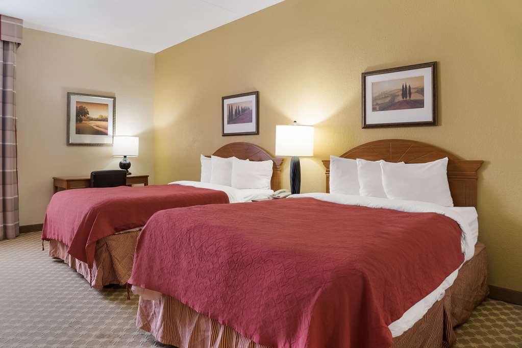 Quality Inn & Suites Saginaw Cameră foto